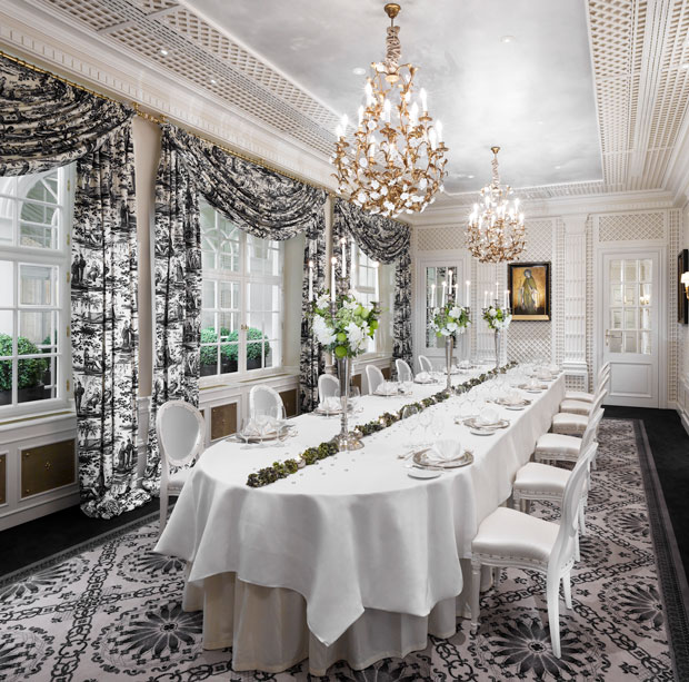 Salon-Metternich--(2)_620_613_ This is Salon Metternich at Hotel Sacher — an elegant private dining room with intricate chandeliers, classic drapery, and refined Viennese decor.