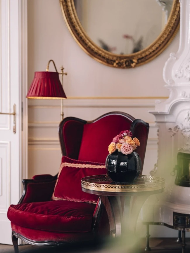 Elegant Suite in the luxurious Hotel Sacher Vienna