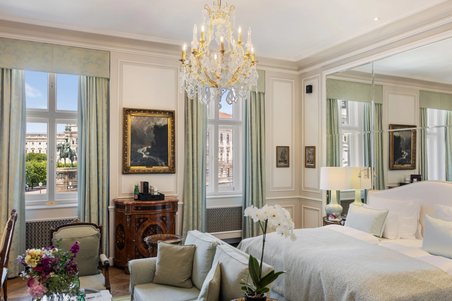 signature-suite-with-view