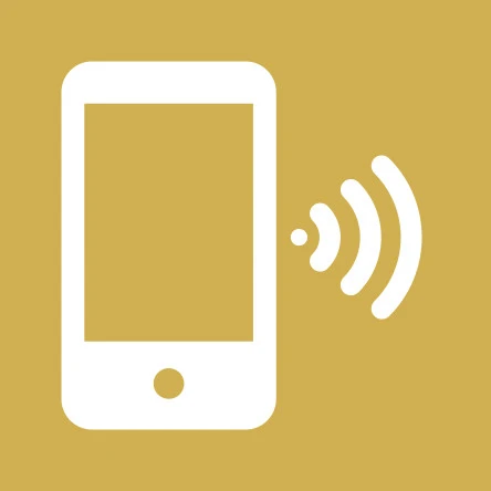 Ein weißes Symbol eines Smartphones auf goldfarbenem Hintergrund. Rechts neben dem Gerät sind drei gebogene Linien dargestellt, die ein Funksignal oder eine drahtlose Verbindung symbolisieren